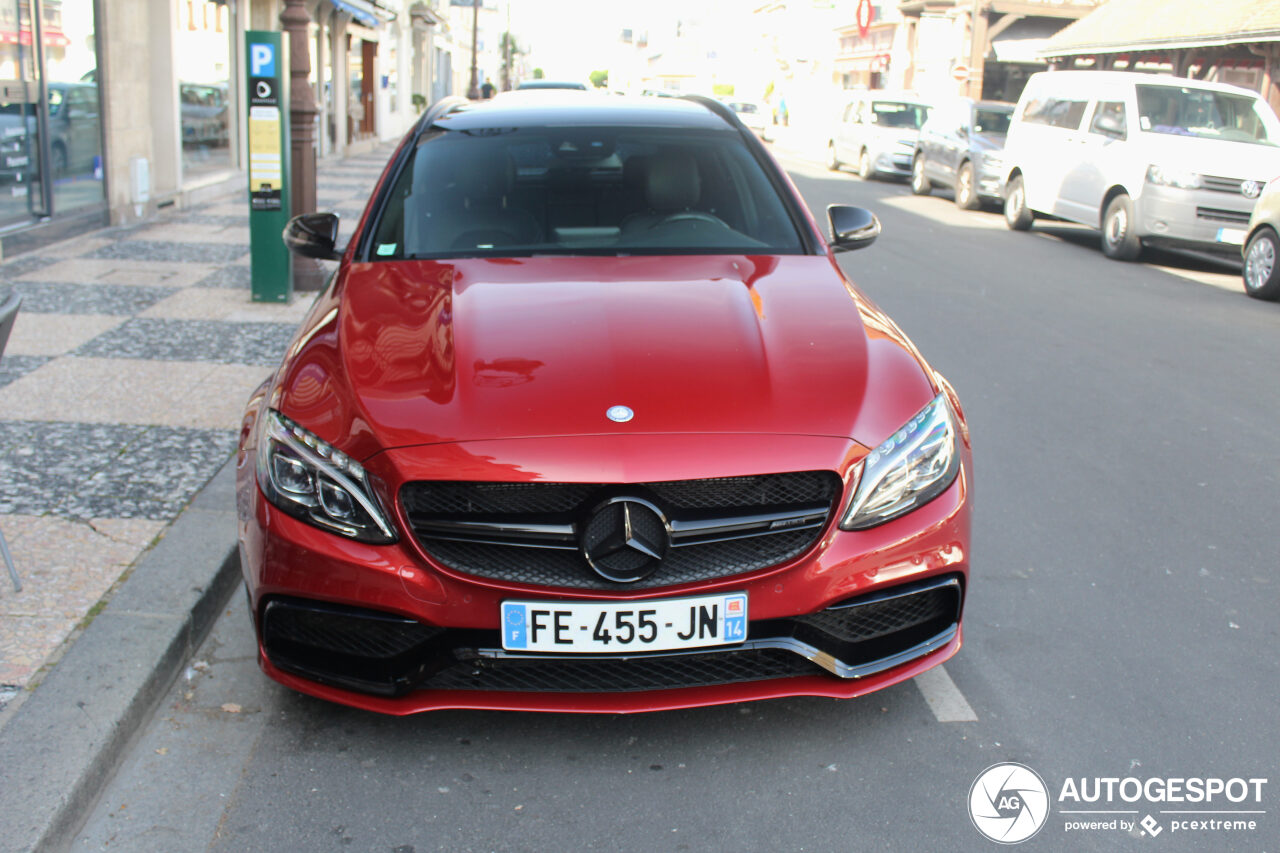 Mercedes-AMG C 63 Estate S205