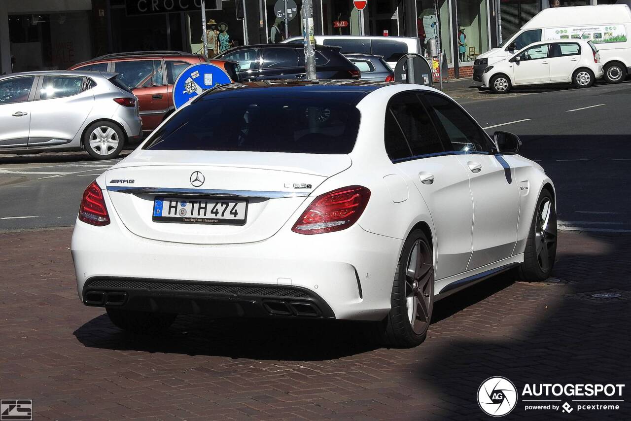 Mercedes-AMG C 63 S W205