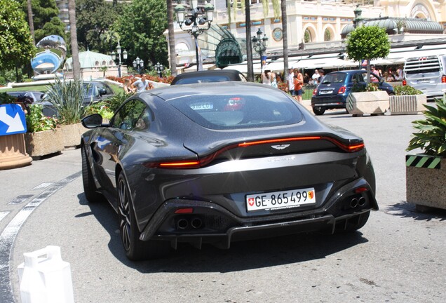 Aston Martin V8 Vantage 2018