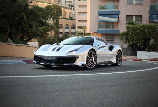 Ferrari 488 Pista