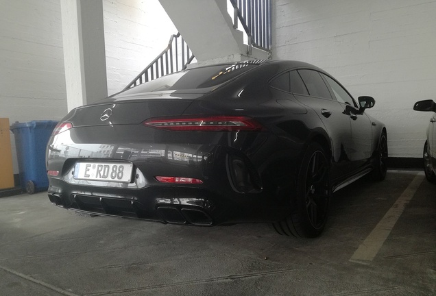 Mercedes-AMG GT 63 S X290