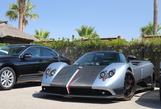 Pagani Zonda C12