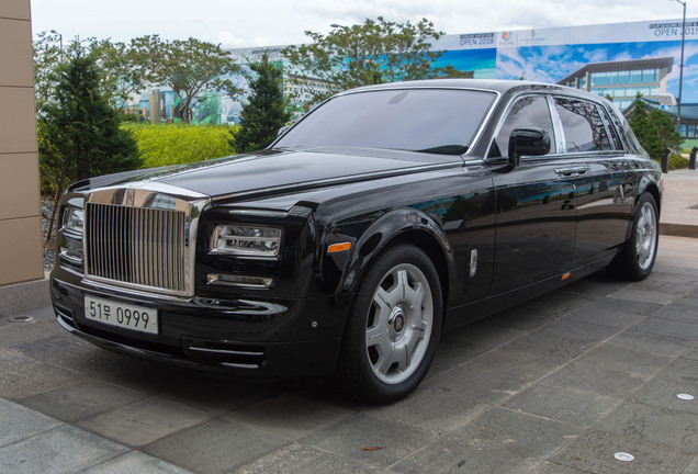 Rolls-Royce Phantom EWB Series II