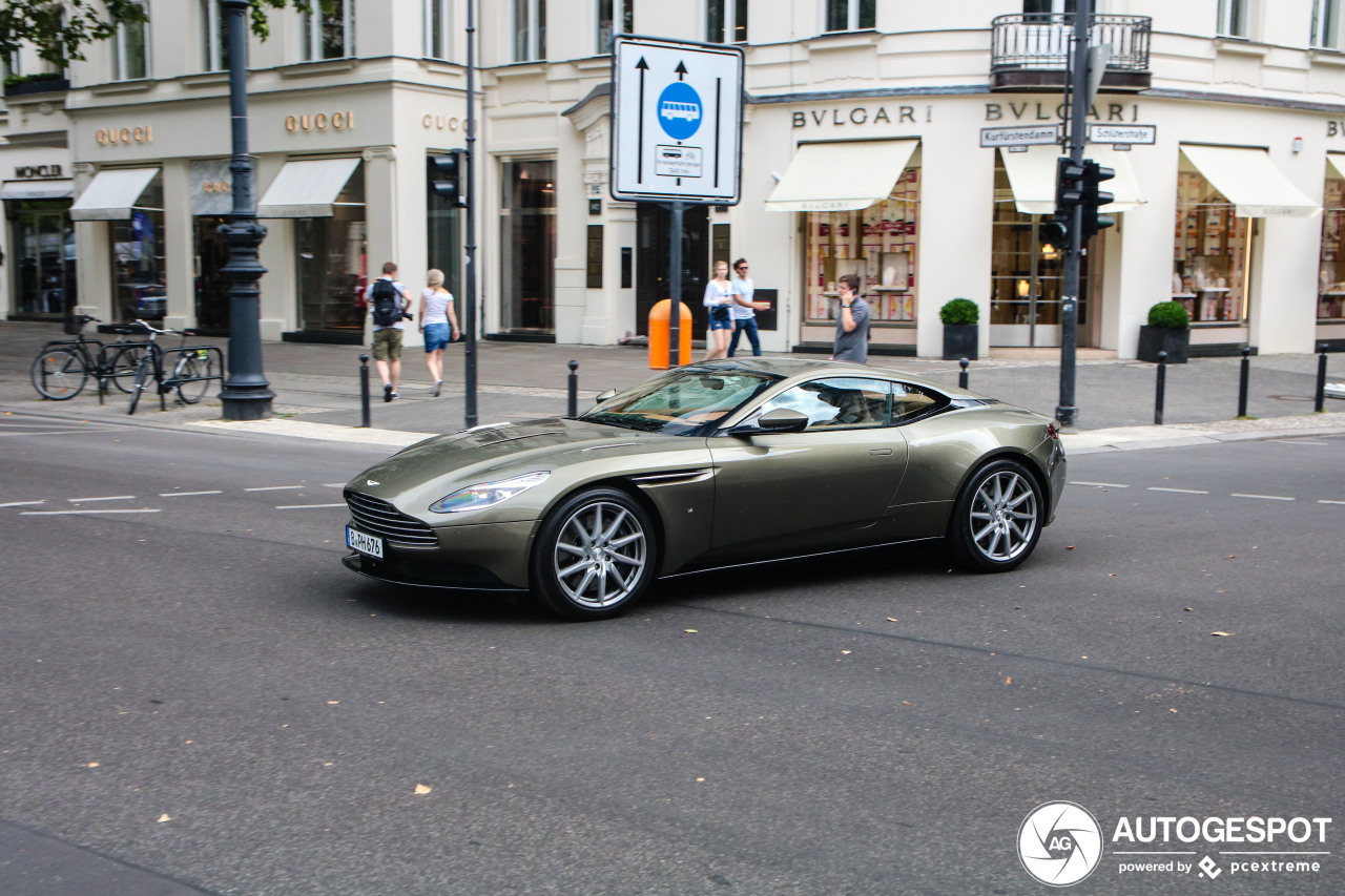 Aston Martin DB11