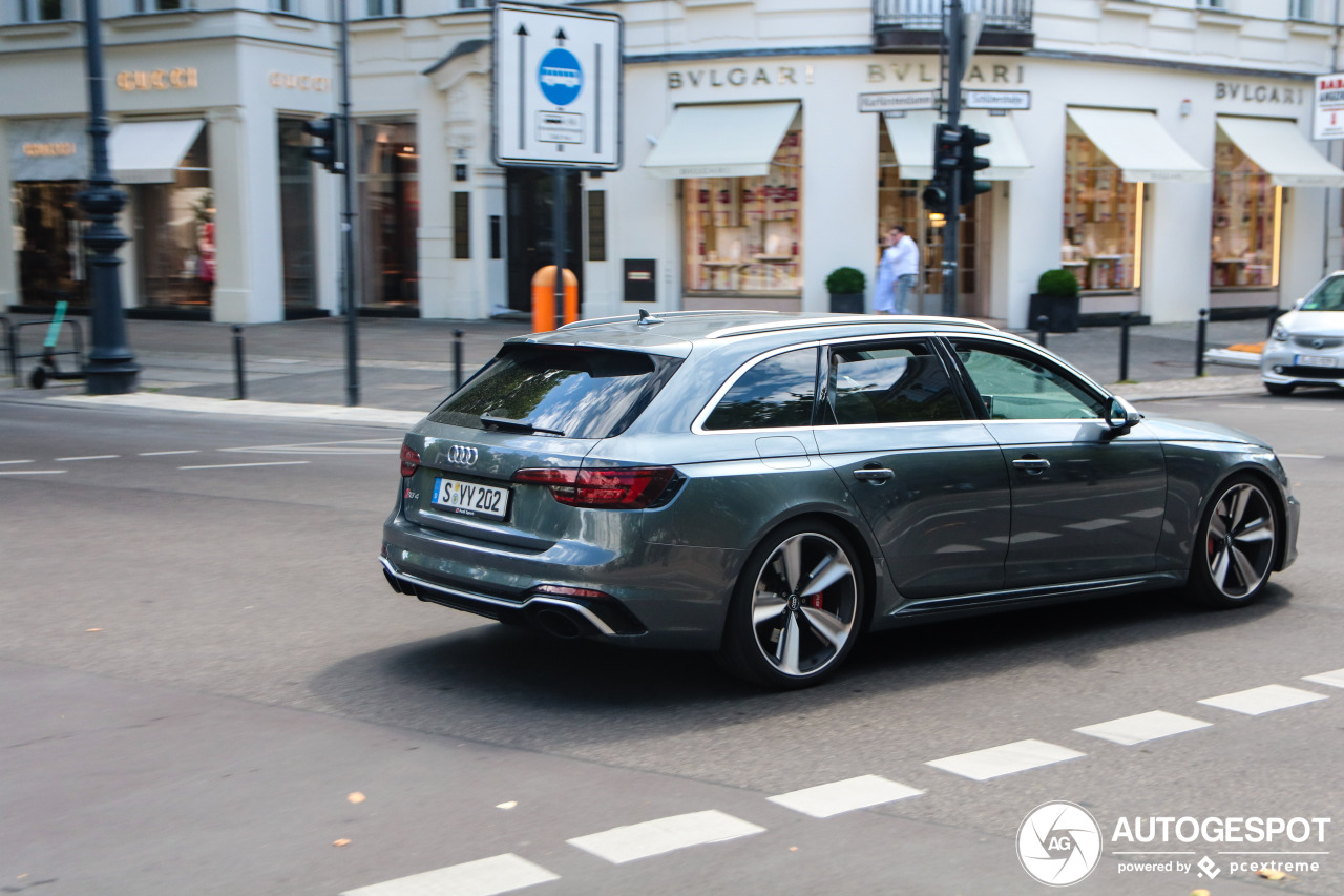 Audi RS4 Avant B9