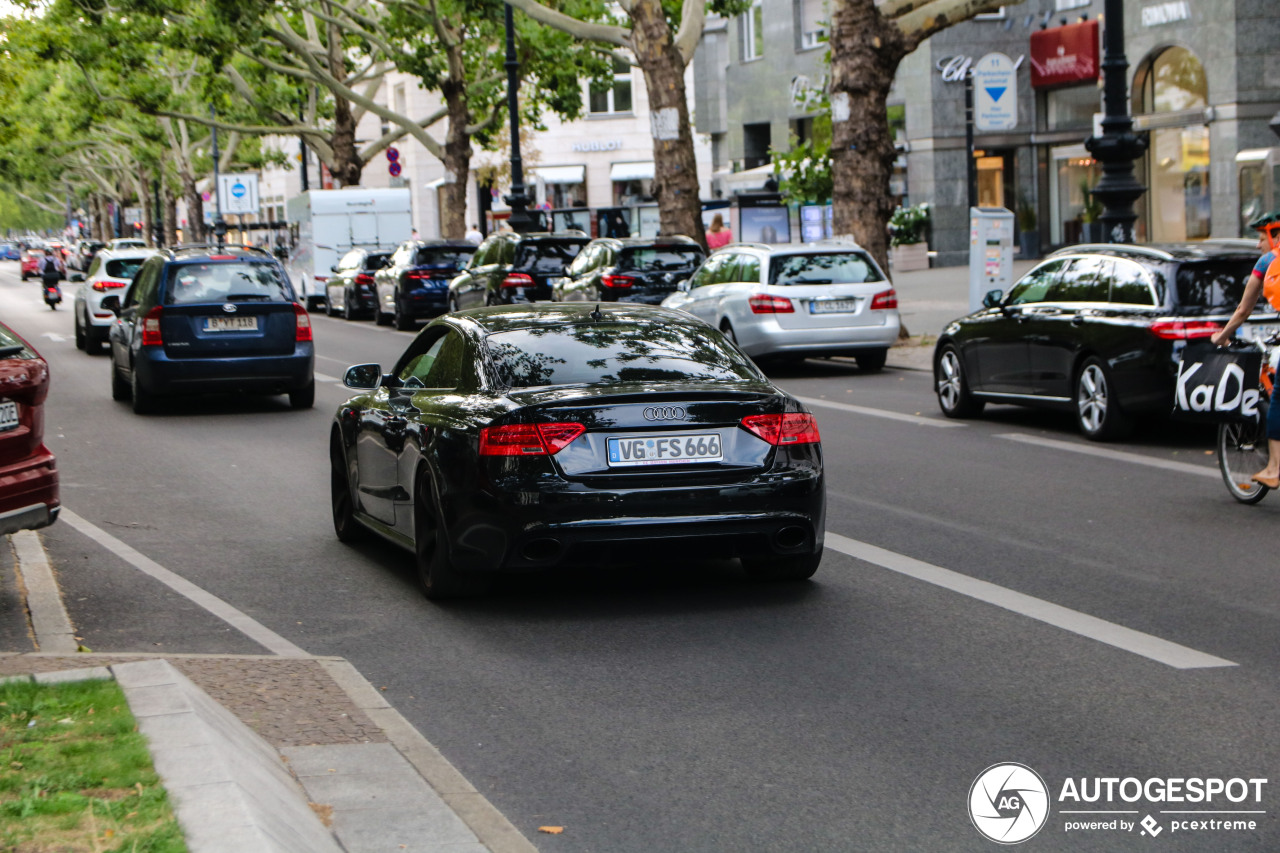 Audi RS5 B8 2012