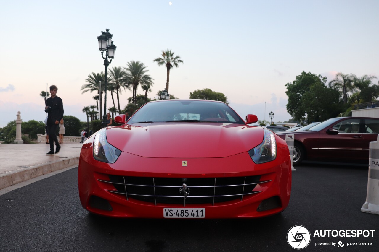 Ferrari FF