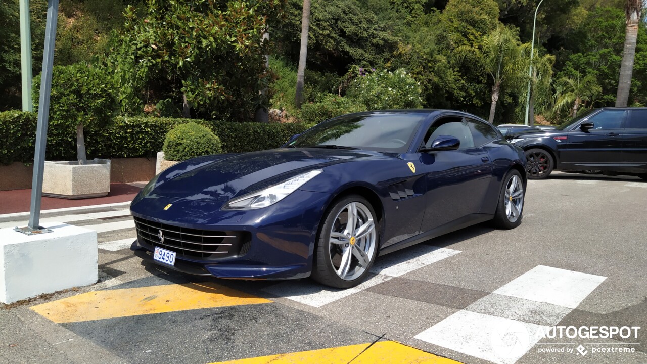 Ferrari GTC4Lusso