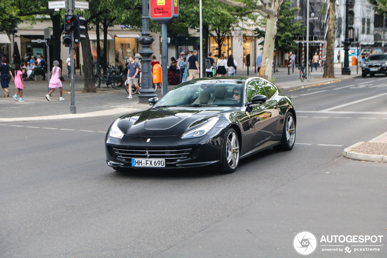 Ferrari GTC4Lusso