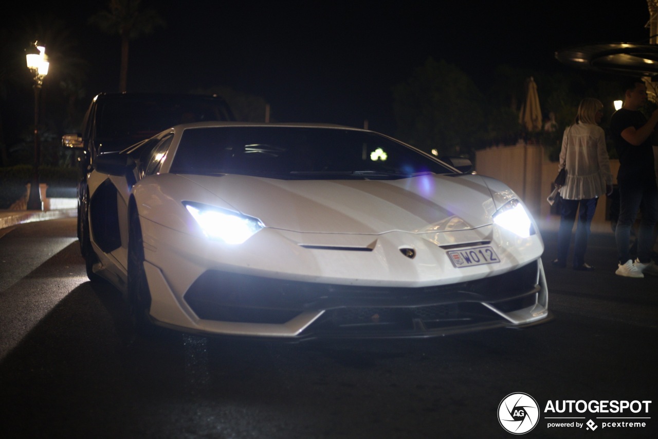 Lamborghini Aventador LP770-4 SVJ