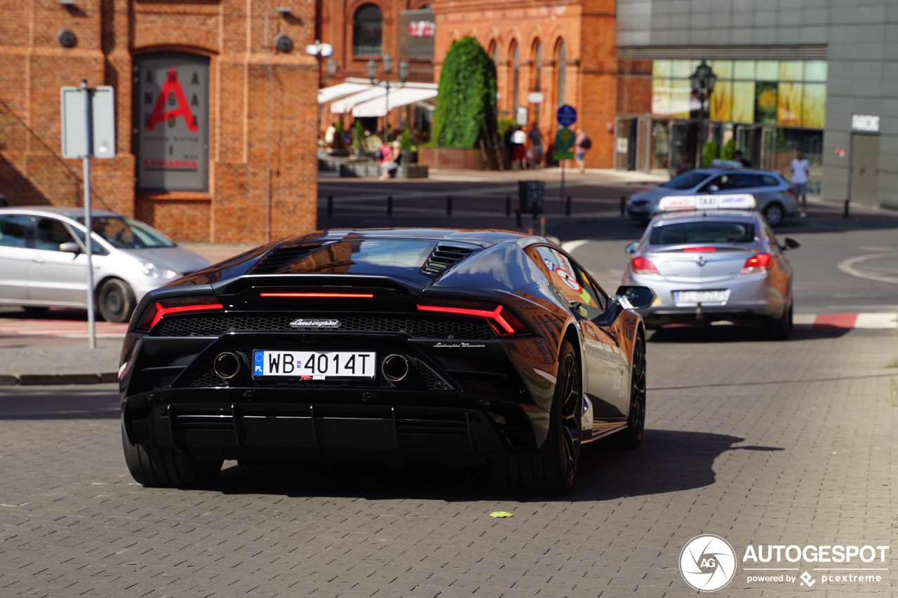 Lamborghini Huracán LP640-4 EVO