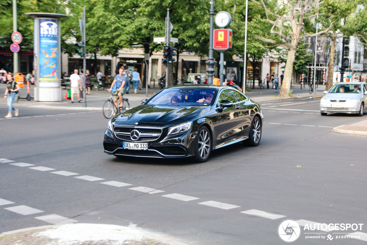 Mercedes-Benz S 63 AMG Coupé C217