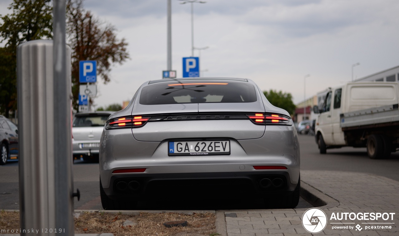 Porsche 971 Panamera GTS MkI