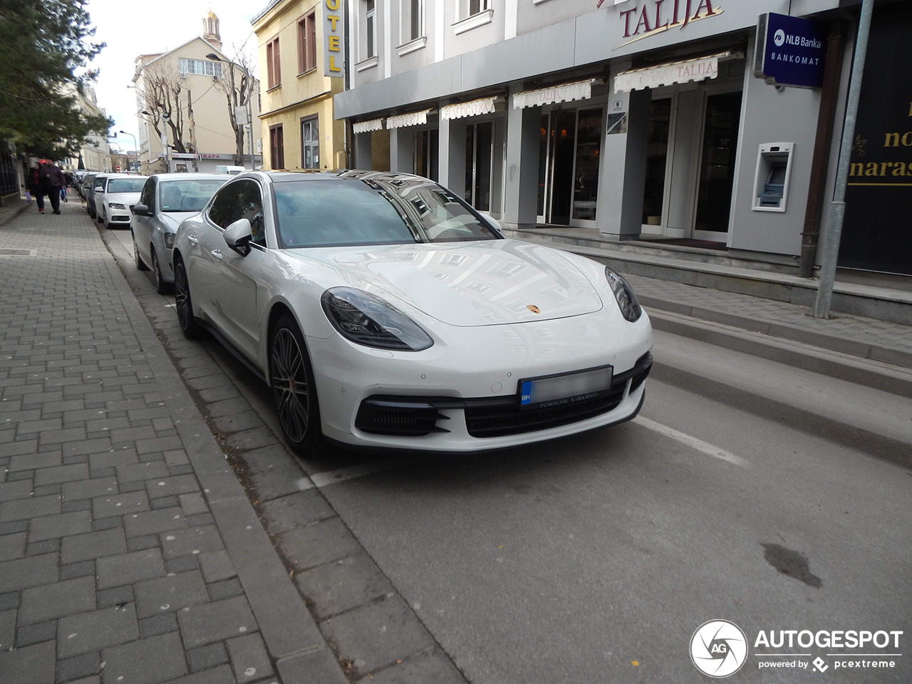 Porsche 971 Panamera Turbo