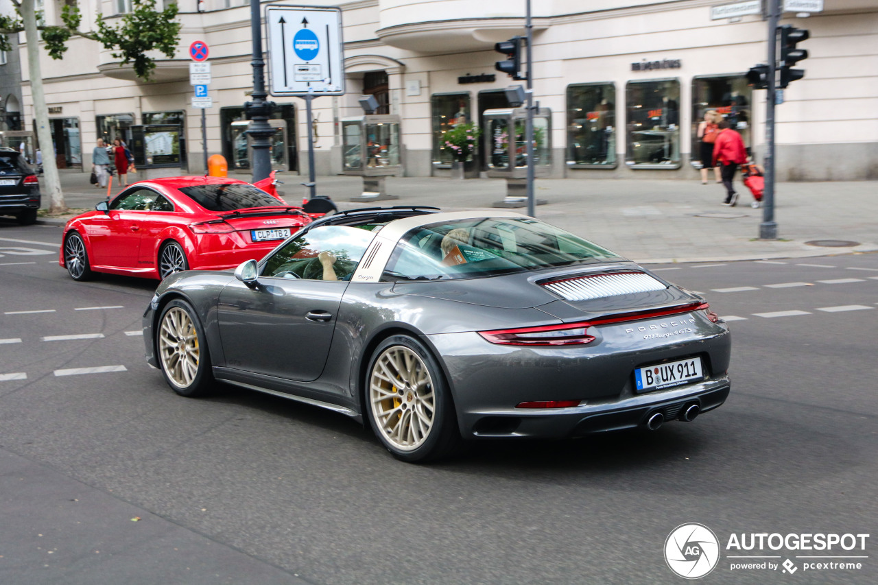 Porsche 991 Targa 4 GTS MkII Exclusive Manufaktur Edition