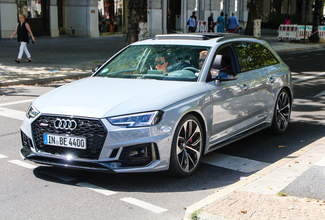 Audi RS4 Avant B9