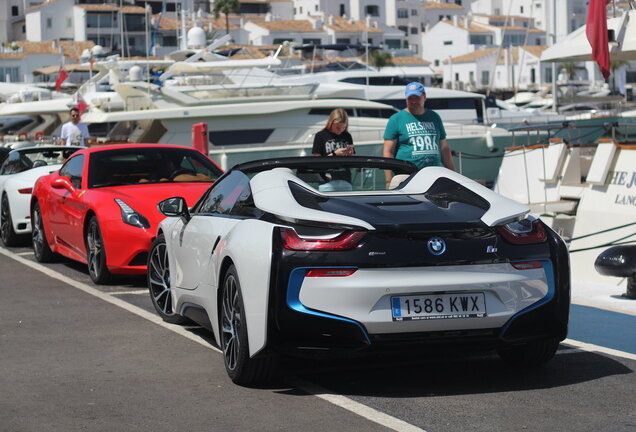 BMW i8 Roadster