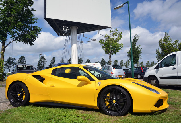 Ferrari 488 Spider