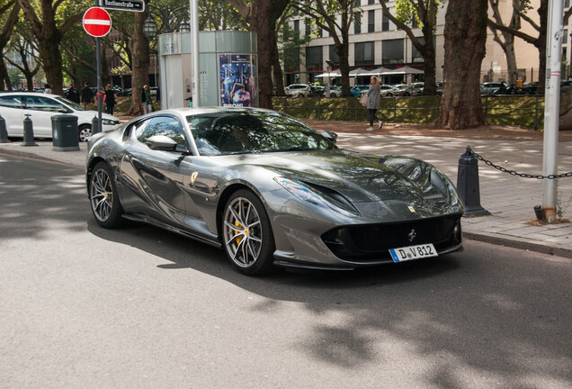 Ferrari 812 Superfast