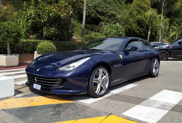 Ferrari GTC4Lusso