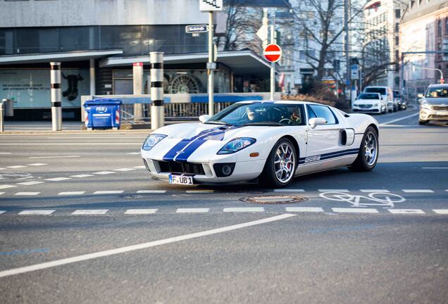 Ford GT