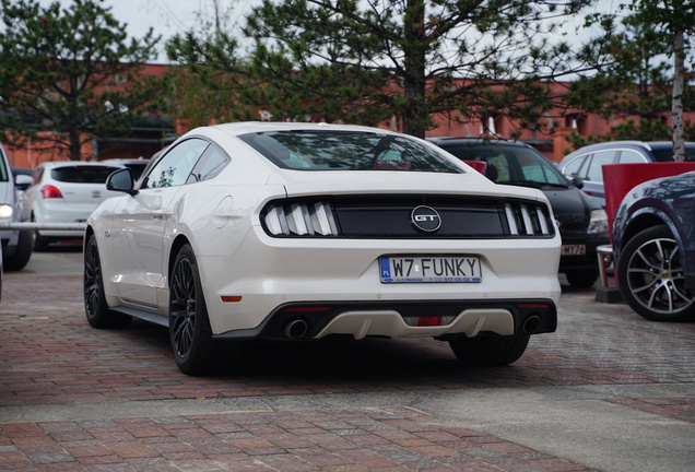 Ford Mustang GT 2015