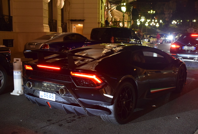 Lamborghini Huracán LP640-4 Performante