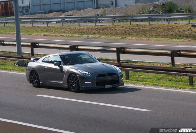 Nissan GT-R 2014