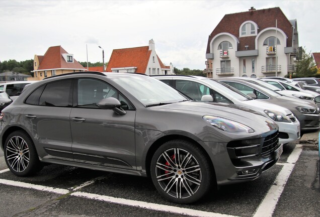 Porsche 95B Macan Turbo