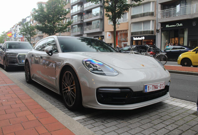 Porsche 971 Panamera Turbo S E-Hybrid Sport Turismo