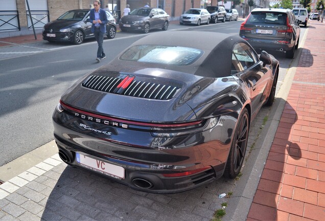 Porsche 992 Carrera 4S Cabriolet