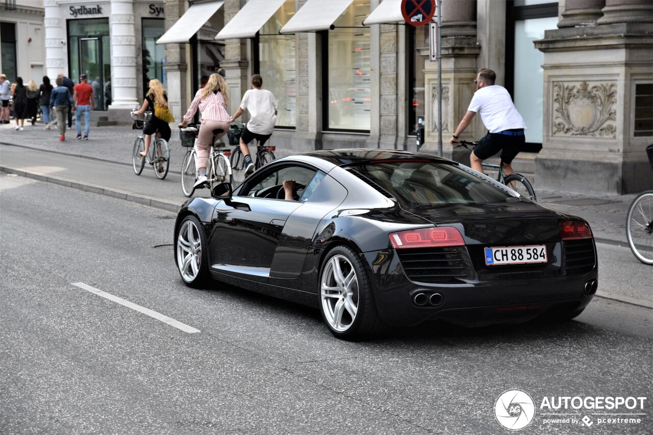 Audi R8