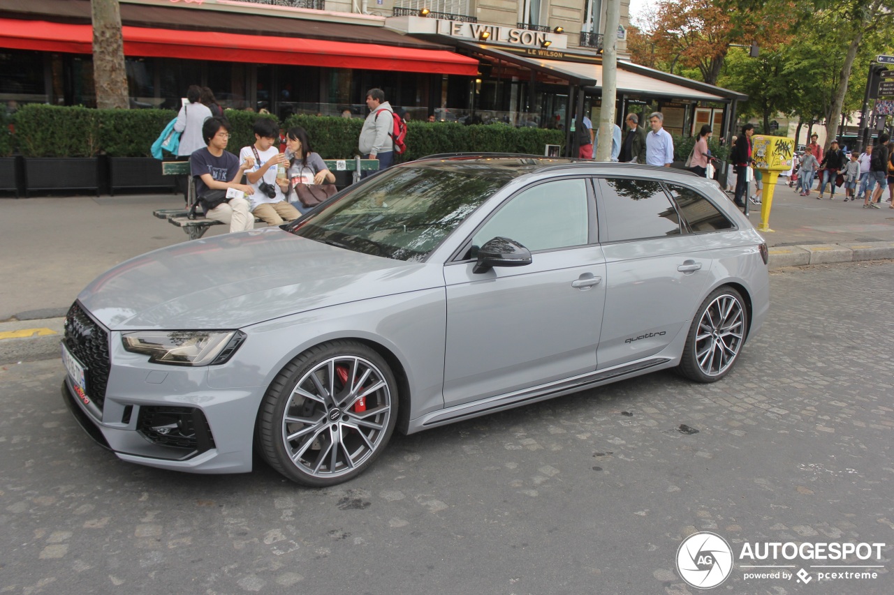 Audi RS4 Avant B9