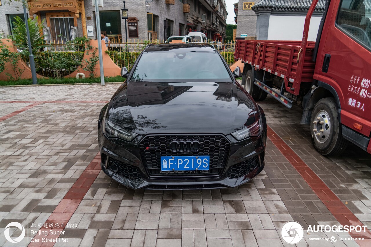 Audi RS6 Avant C7 2015