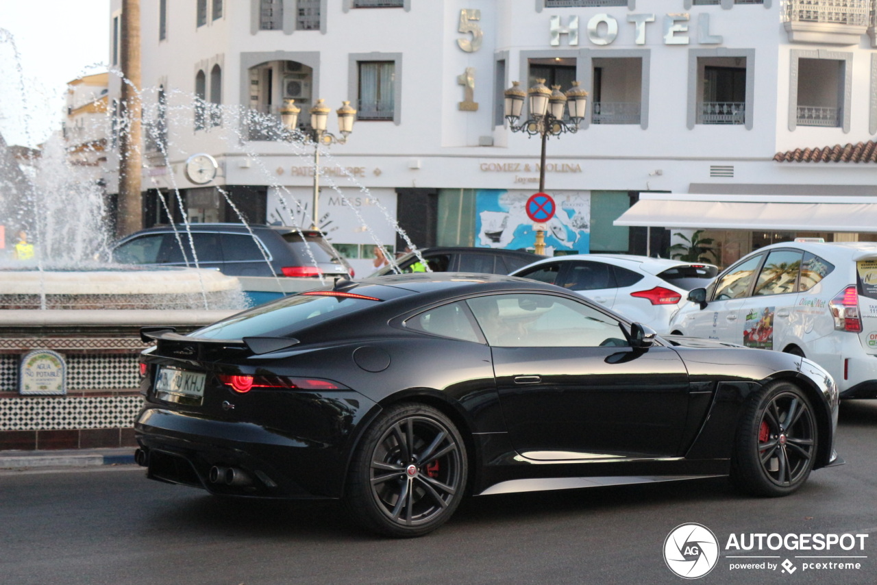 Jaguar F-TYPE SVR Coupé 2017