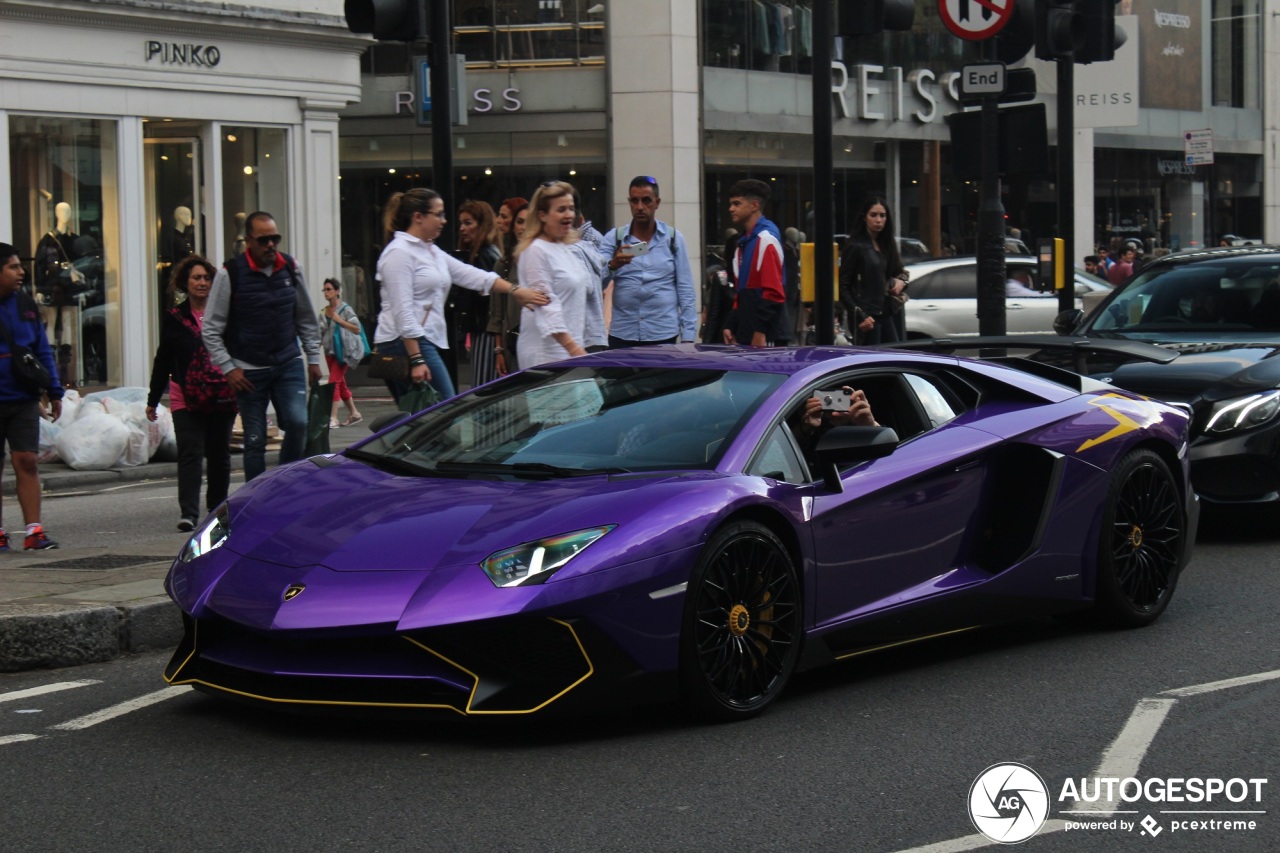 Lamborghini Aventador LP750-4 SuperVeloce