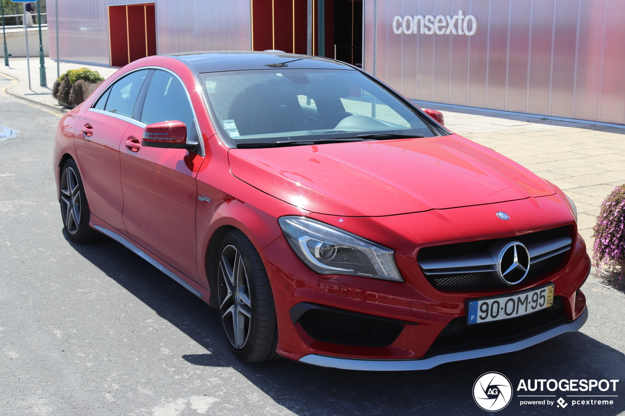 Mercedes-Benz CLA 45 AMG C117