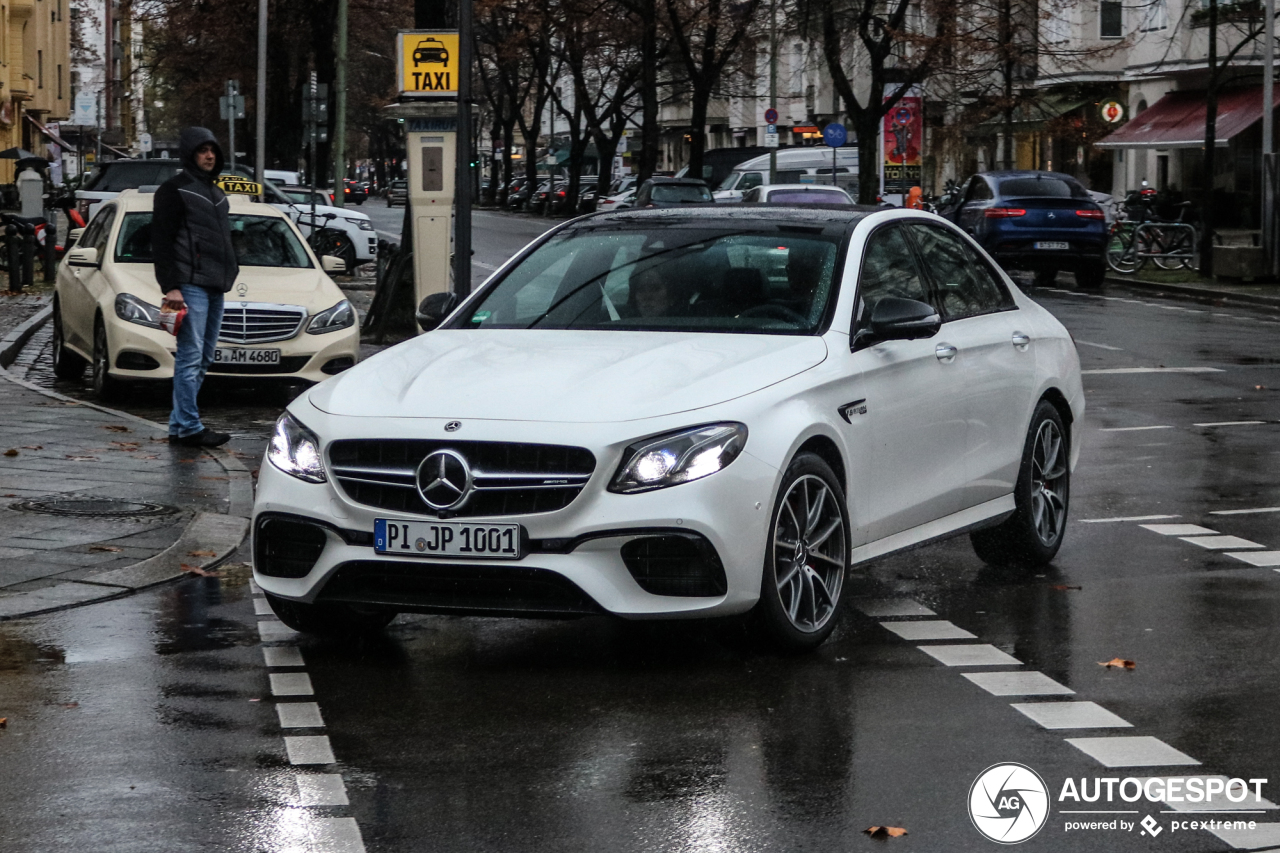 Mercedes-AMG E 63 S W213