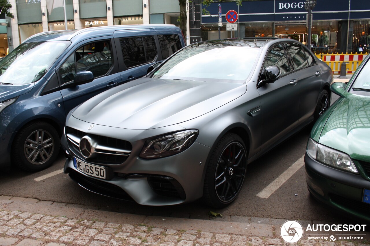 Mercedes-AMG E 63 S W213