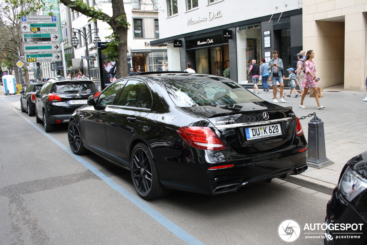 Mercedes-AMG E 63 S W213