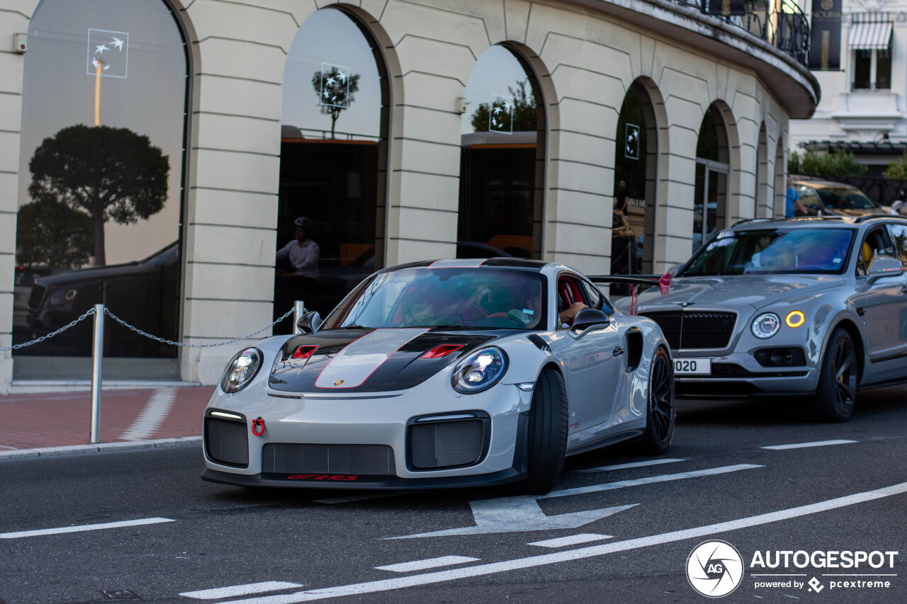 Porsche 991 GT2 RS Weissach Package