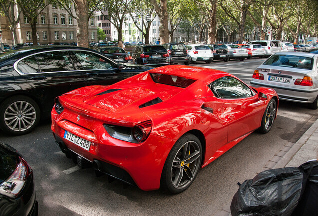 Ferrari 488 Spider