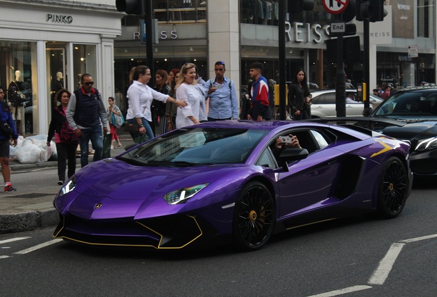 Lamborghini Aventador LP750-4 SuperVeloce