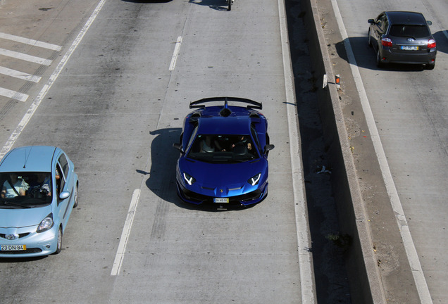 Lamborghini Aventador LP770-4 SVJ