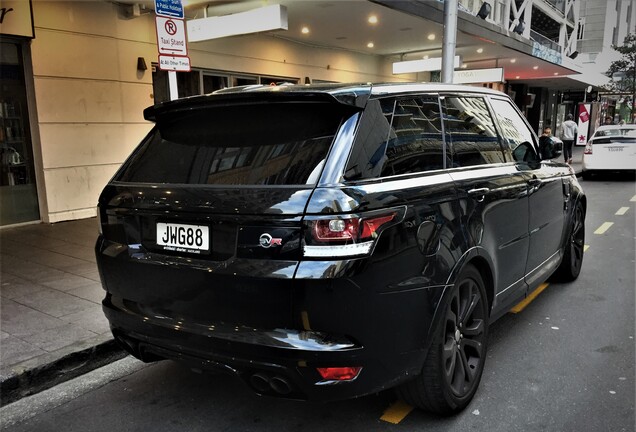 Land Rover Range Rover Sport SVR