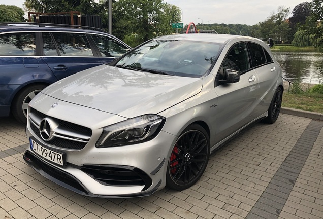 Mercedes-AMG A 45 W176 2015