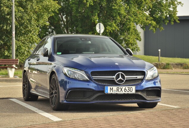 Mercedes-AMG C 63 S W205