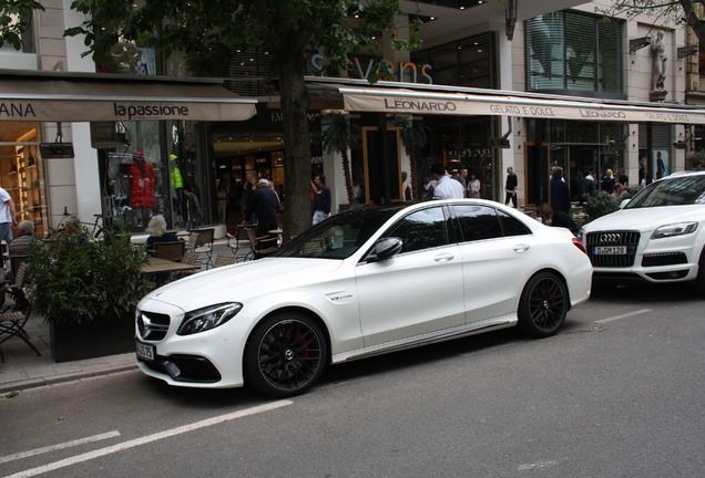 Mercedes-AMG C 63 S W205