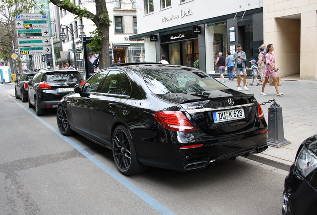 Mercedes-AMG E 63 S W213