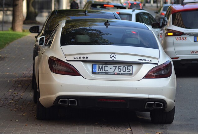 Mercedes-Benz CLS 63 AMG C218